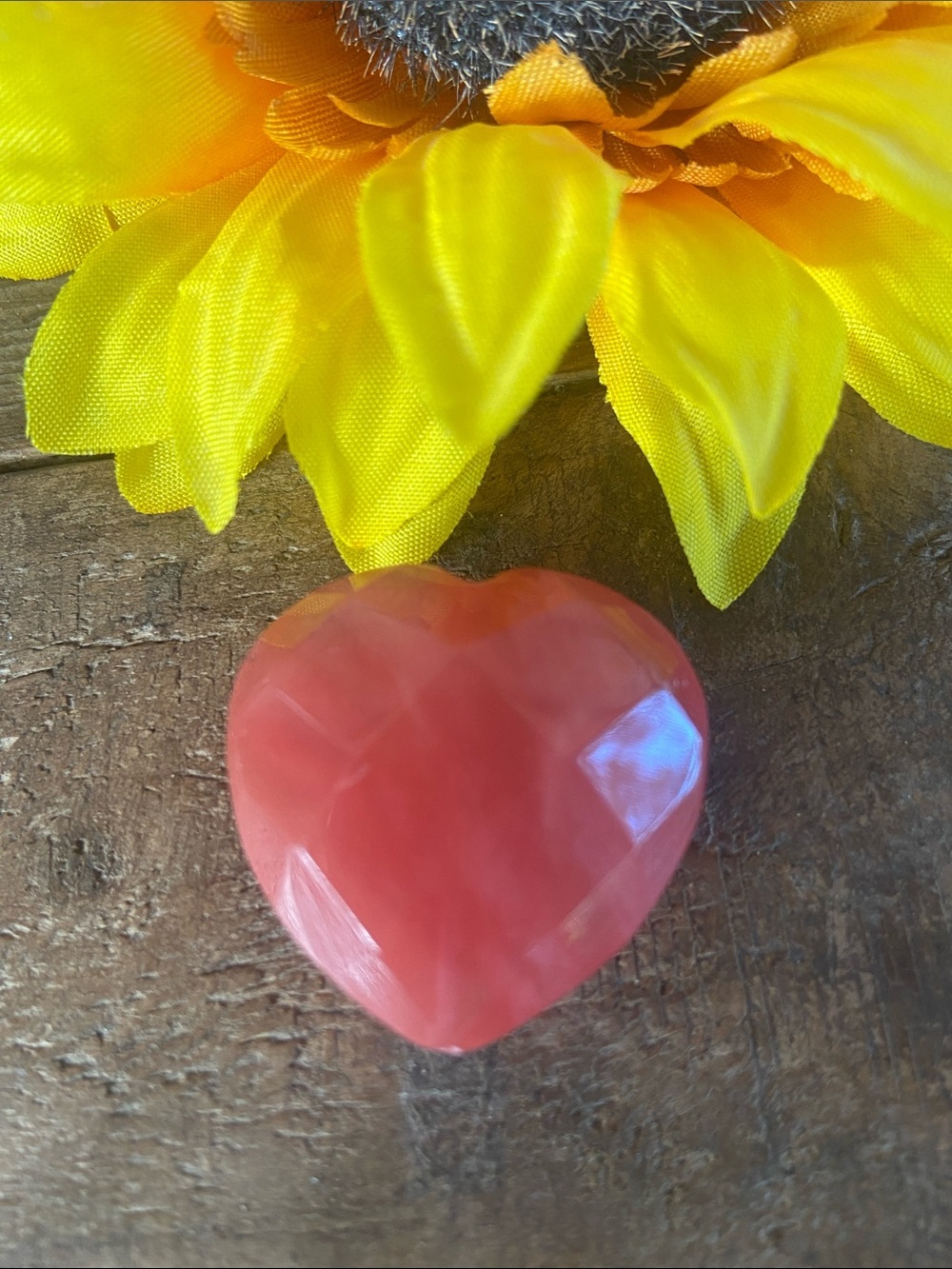 Rose Quarts Heart Shape Pendant